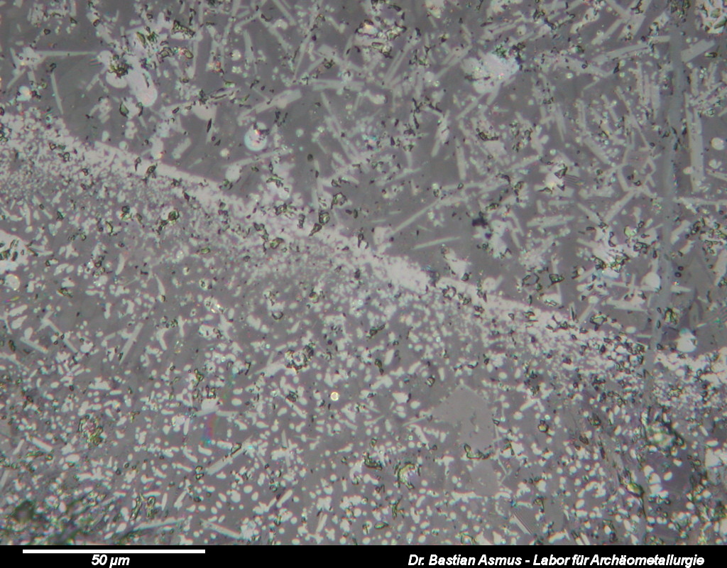 ISlag microscopy: micrograph of medieval copper smelting slag.